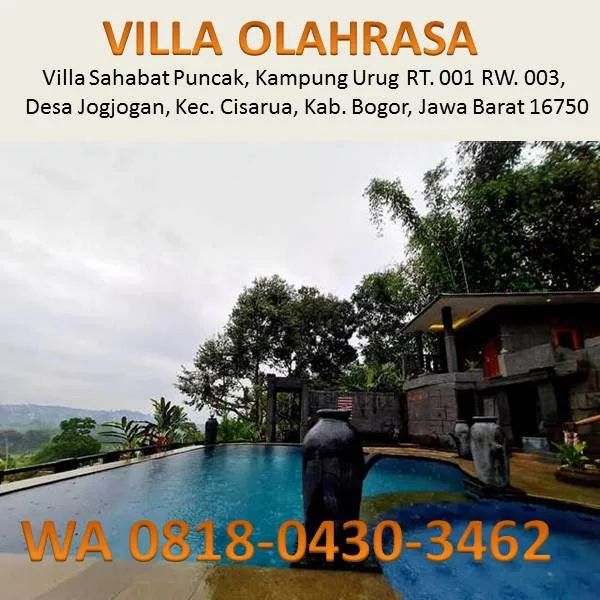 villa cisarua private pool